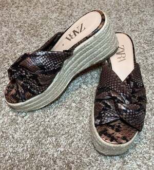 Zara Woman Snake Print Knot Espadrille Wedge Sandals Size 38